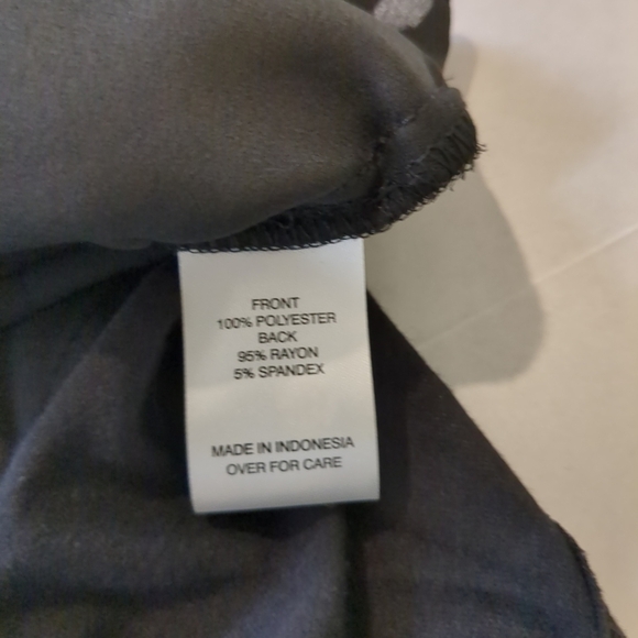 Fortune And Ivy Women's Helina Mixed Material Black Blouse NWT , Size L - Picture 9 of 9